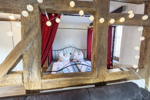 UT – Kleine Wohnung am Garten mit Fluss, Pool, Sauna